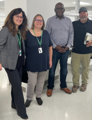 From left to right: Altasciences' Dr. Lynne Le Sauteur, Dr. Susan Ohorodnik, Ian Vanterpool, and Michael Qualls at the bioanalytical laboratory opening in Columbia, Missouri (Photo: Business Wire)