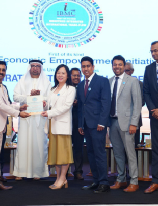 HummingbirdEV-at-the-launching-ceremony-for-IBMC-Groups-Industries-Integrated-International-Trade-Flow-System-held-on-24th-September-2023-in-Abu-Dhabi.-Photo-Business-Wire