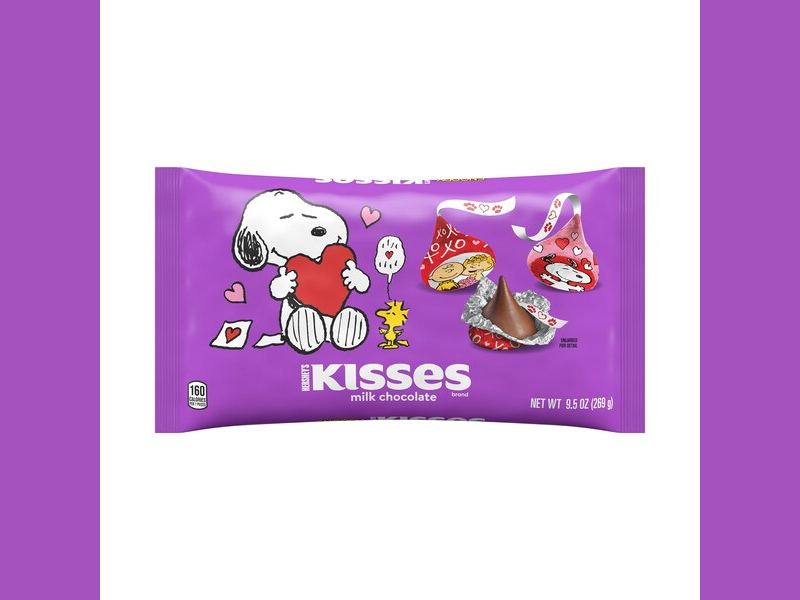 New-Hersheys-Kisses-Milk-Chocolates-with-Snoopy-Friends-Foils-feature-the-beloved-Peanuts-characters-on-18-unique-foils.-©2024-Peanuts-Worldwide-LLC