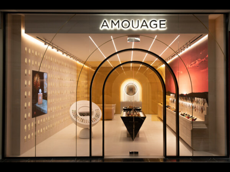 Amouage-boutique-located-at-New-Jerseys-American-Dream-Entertainment-Retail-Centre-PRNewsfotoAmouage