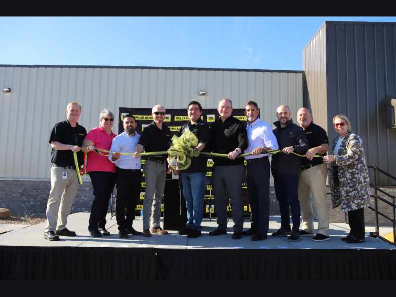 Dollar-General-celebrates-its-20000th-store-grand-opening-in-Alice-Texas.-Photo-Business-Wire