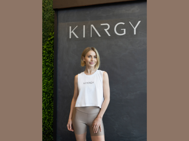 KINRGY, the dance and fitness platform founded by Emmy® Award-winning dancer Julianne Hough, announced the grand opening of the first brick-and-mortar KINRGY studio in West Hollywood, California, powered by Xponential Fitness, the largest global franchisor of health and wellness brands. (Photo: Business Wire)