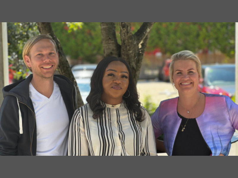 from the left; Jonas Cedenwing (Founder CTO, Telness Tech), Teniola Stuffman (Group Executive Director Business Development VAS2Nets), Martina Klingvall (Founder, CEO Telness Tech) (Photo: Business Wire)