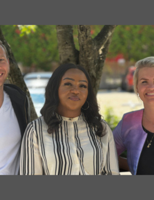 from the left; Jonas Cedenwing (Founder CTO, Telness Tech), Teniola Stuffman (Group Executive Director Business Development VAS2Nets), Martina Klingvall (Founder, CEO Telness Tech) (Photo: Business Wire)