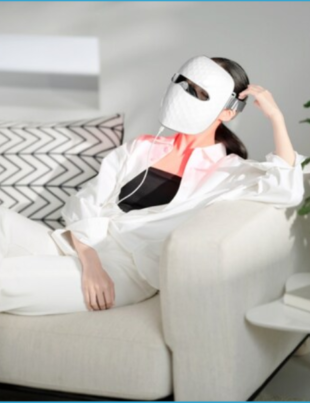 Ulike Unveils the ReGlow LED Light Therapy Mask in the US for Professional-Grade Skincare at Home (Photo Courtesy: PRNewswire)