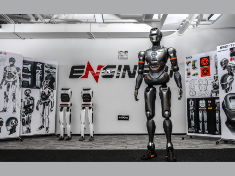 EngineAI Unveils its flagship humanoid Robot SE01 (Image Courtesy: PRNewswire)