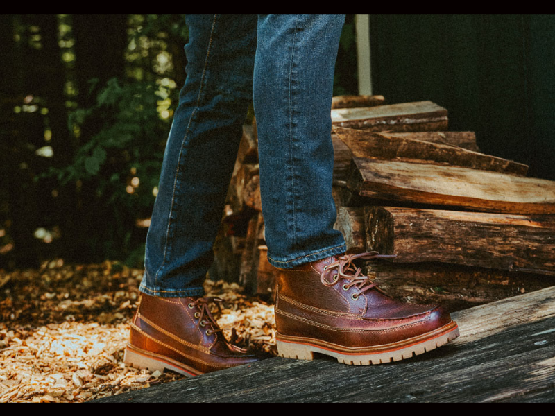 ALIGN SHOP BOOTS. River Brown (Image Courtesy: Align official website)