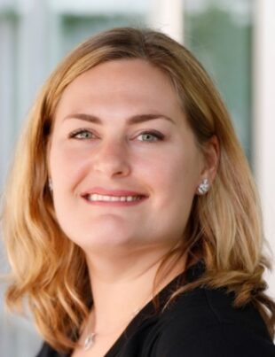 Margaret Hodges, Chief Human Resources Officer of Blue Ridge Bank, N.A. (Image Credit: LinkedIn profile)