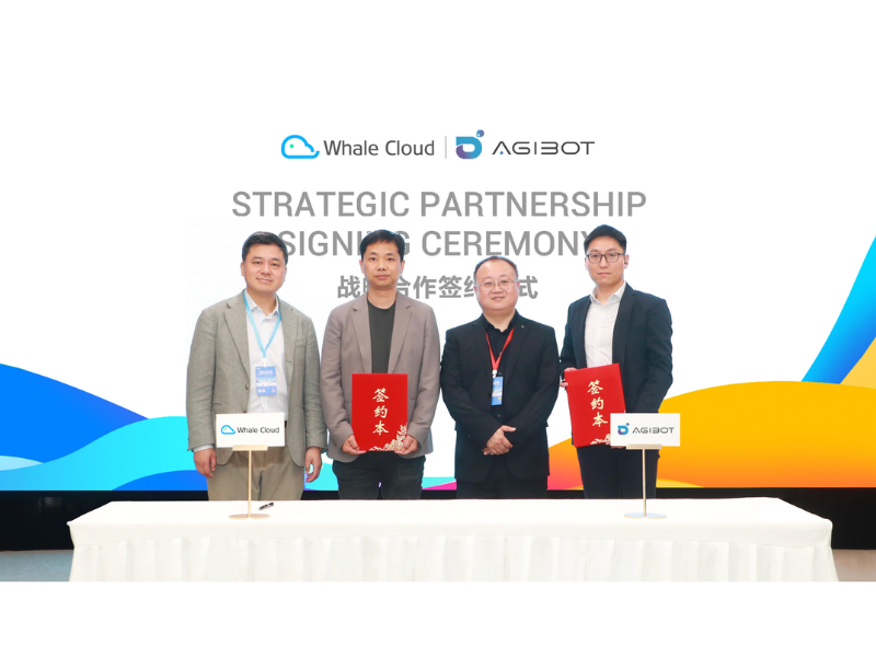 Strategic signing ceremony between Whale Cloud and AGIBOT during AGIBOT Partner Conference (APC) 2026 (Image Credits: PRNewswire)