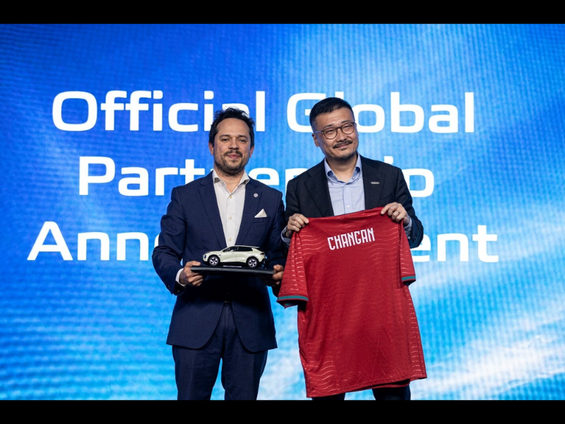 Changan Automobile and the Portuguese Football Federation mark their new global partnership with a ceremonial jersey and vehicle (Image Credit: PRNewswire)