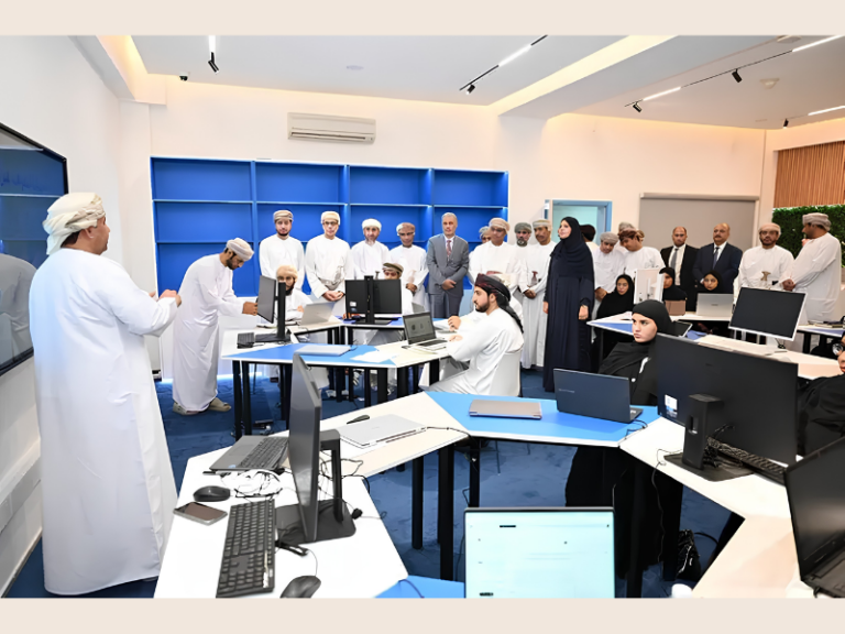 ASUS, in collaboration with Intel, announced the opening of a state-of-the-art Artificial Intelligence (AI) Lab at the Directorate-General of Education in Al Dhahirah Governorate in Ibri (Image Credit: Zawya)