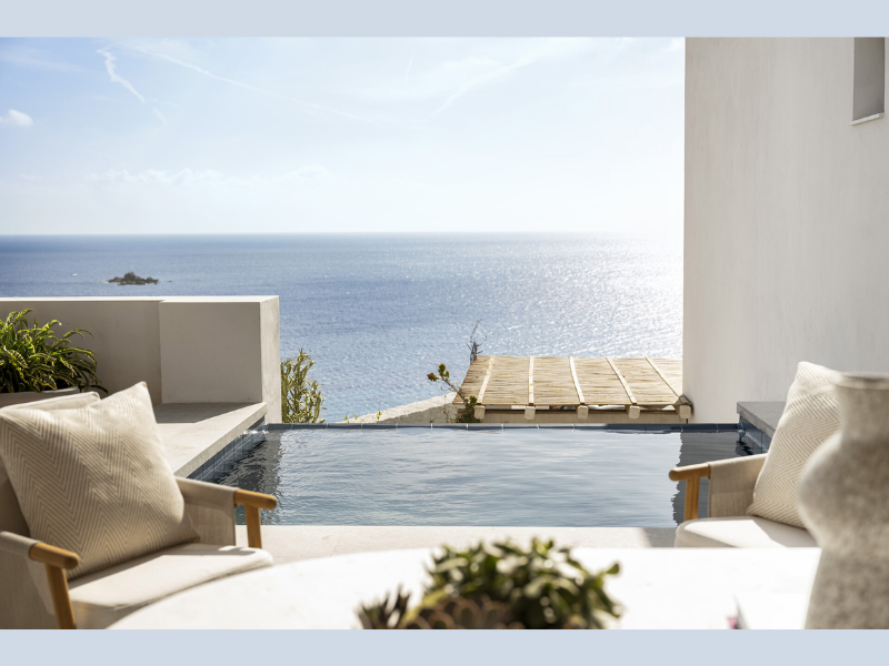 Four Seasons Hotel Mykonos Beachview (Image Credit: PRNewswire)