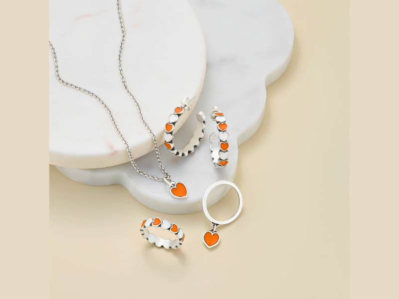 Enamel Connected Hearts Line (Image Credit: PRNewswire)