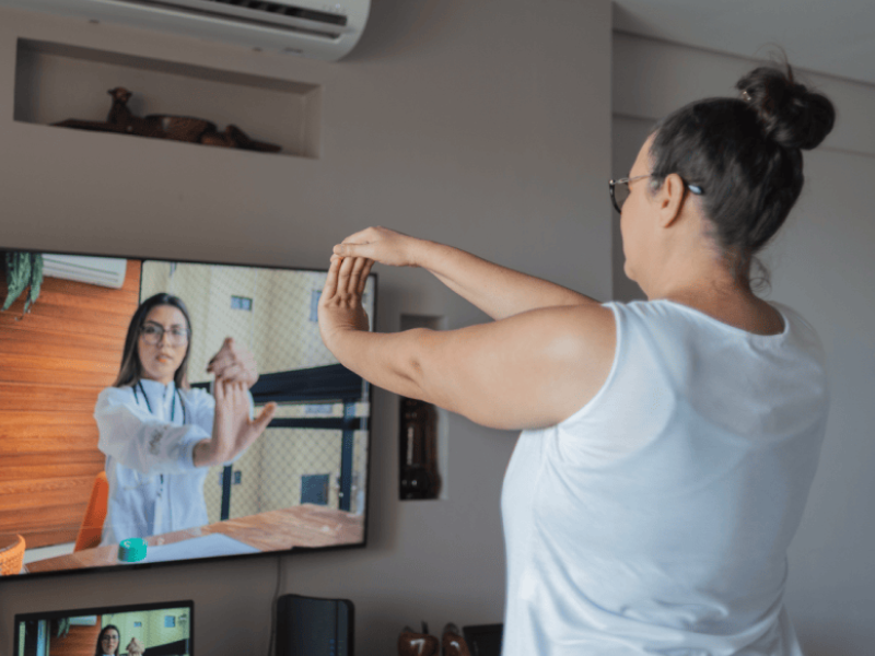 Virtual physical therapists employ cutting-edge technology (Image Courtesy: ATI Physical Therapy Official website)